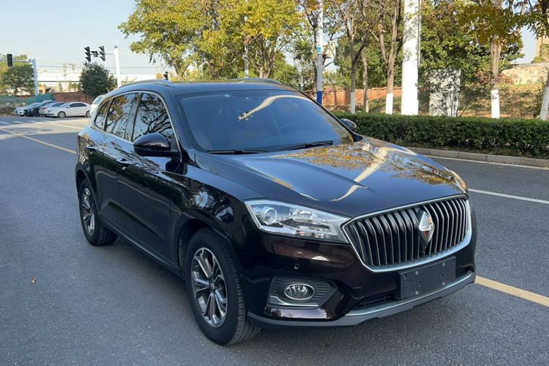 Used BORGWARD BX7 2018 28T Front-Wheel Drive Quality Enjoyment Version 5 Seats China VI Emission Standard Exterior 2