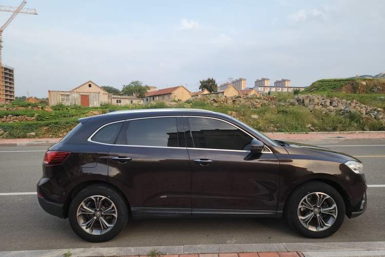 Used BORGWARD BX7 2018 28T Front-Wheel Drive Quality Enjoyment Version 5 Seats China VI Emission Standard Exterior 3