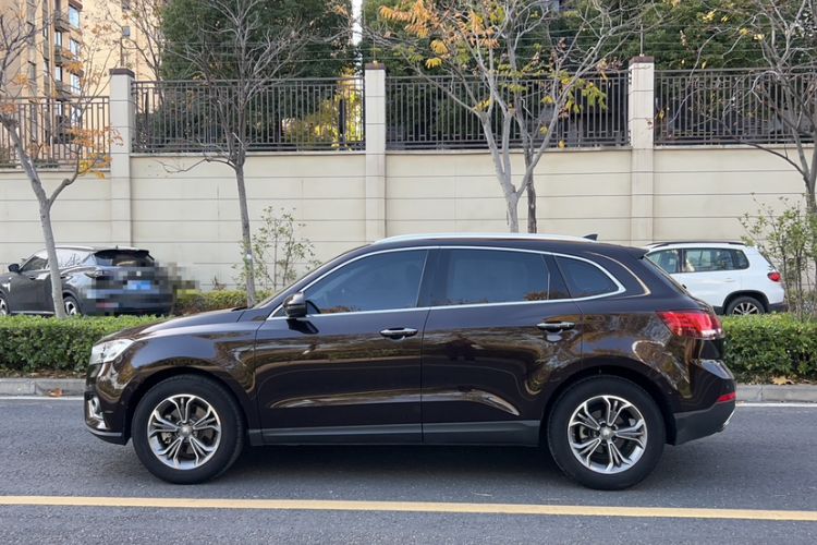 Used BORGWARD BX7 2018 28T Front-Wheel Drive Quality Enjoyment Version 5 Seats China VI Emission Standard Exterior 6