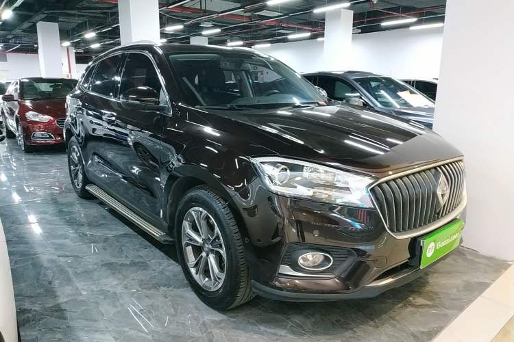 Used BORGWARD BX7 2018 28T 2WD Premium 5-seater National V Front Right 45 Deg