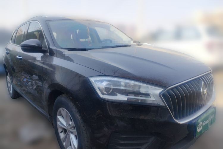 Used BORGWARD BX7 2018 28T 2WD Comfort Version 5 Seats China V Emission Standard Front Right 45 Deg
