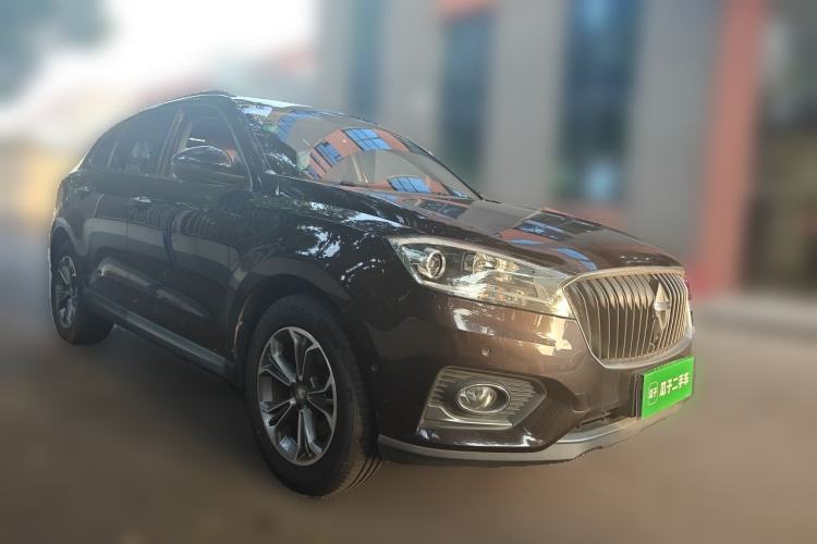 Used BORGWARD BX7 2018 28T 2WD Premium 5-seater National V Front Right 45 Deg