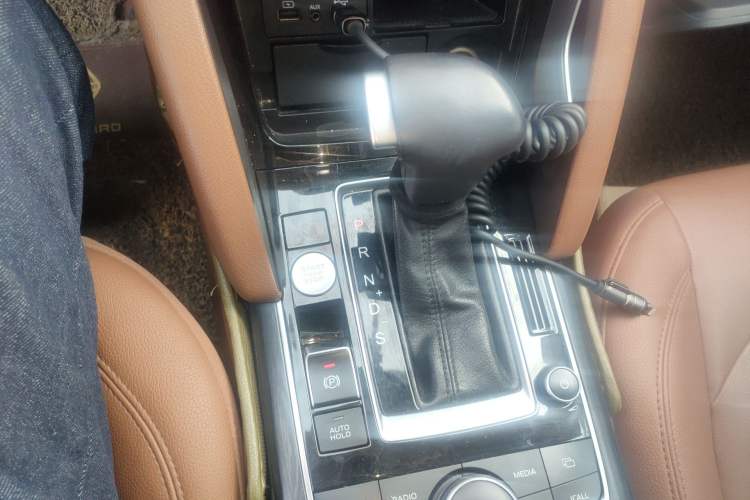 Used BORGWARD BX7 2018 28T 2WD Comfort Version 5 Seats China V Emission Standard Gear Lever