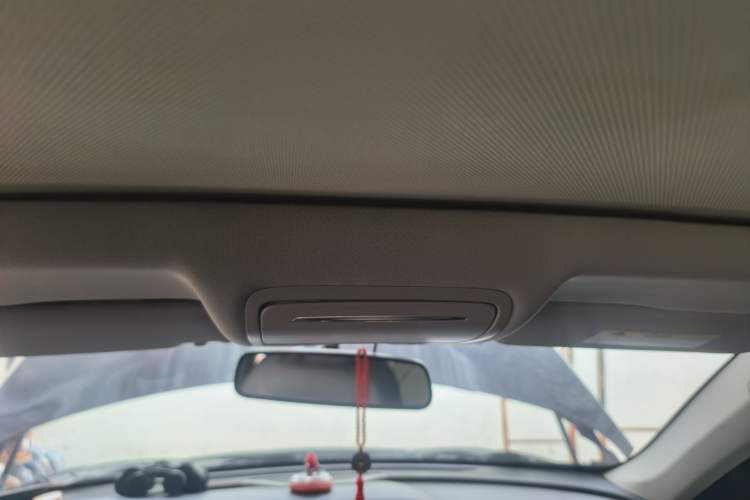 Used BORGWARD BX7 2018 28T Front-Wheel Drive Quality Enjoyment Version 5 Seats China VI Emission Standard Headliner