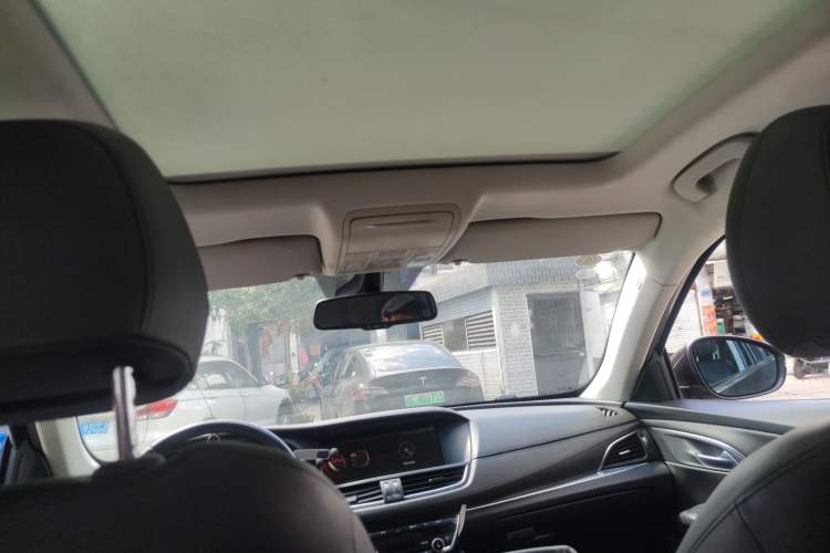 Used BORGWARD BX7 2018 28T Two-Wheel Drive Luxury Version 5 Seats China V Emission Standard Headliner