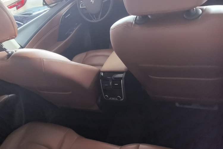 Used BORGWARD BX7 2018 28T Front-Wheel Drive Quality Enjoyment Version 5 Seats China VI Emission Standard Interior 5