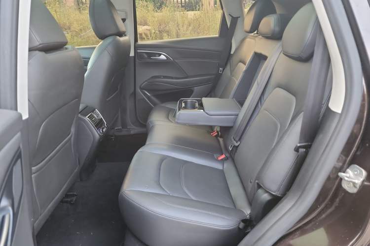 Used BORGWARD BX7 2018 28T Front-Wheel Drive Quality Enjoyment Version 5 Seats China VI Emission Standard Interior 5
