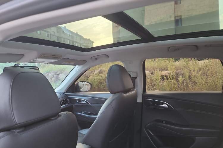 Used BORGWARD BX7 2018 28T Front-Wheel Drive Quality Enjoyment Version 5 Seats China VI Emission Standard Interior 6