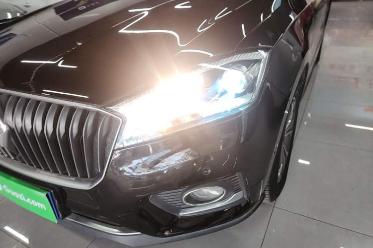 Used BORGWARD BX7 2018 28T Front-Wheel Drive Quality Enjoyment Version 5 Seats China VI Emission Standard Left Front Headlight