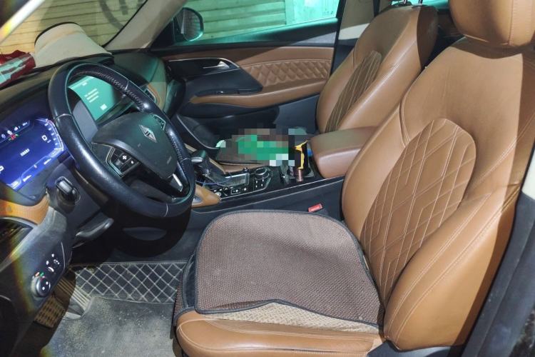 Used BORGWARD BX7 2018 28T Four-Wheel Drive Flagship Version 5 Seats China V Emission Standard Left Front Seat