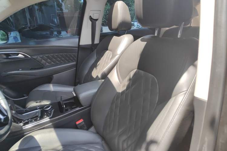 Used BORGWARD BX7 2018 28T Four-Wheel Drive Flagship Version 5 Seats China VI Emission Standard Left Front Seat