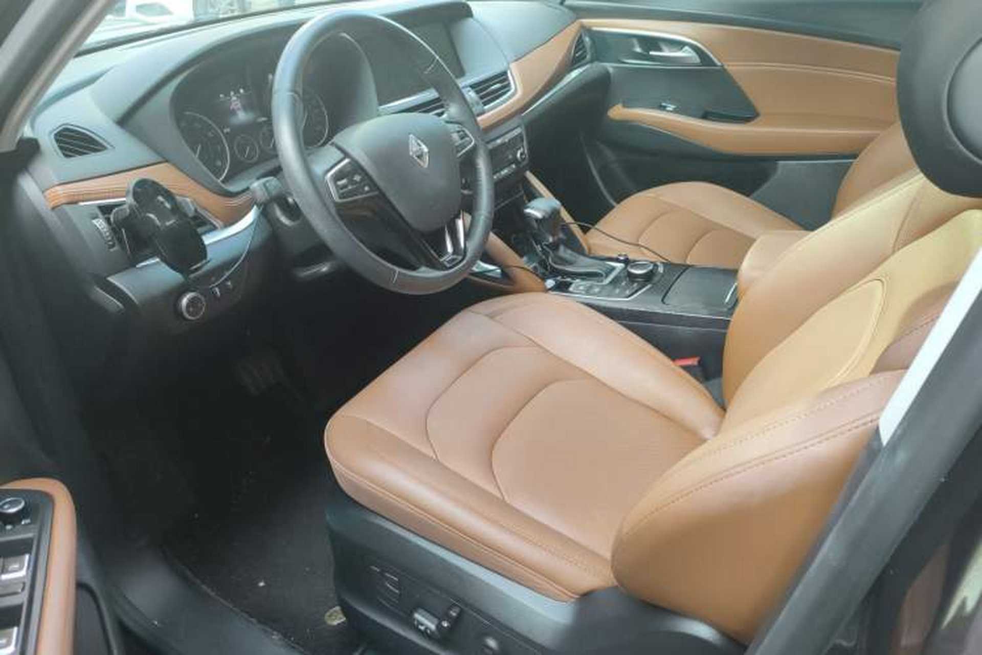 Used BORGWARD BX7 2018 28T Four-wheel Drive Luxury Model 5 Seats China VI Emission Standard Left Front Seat