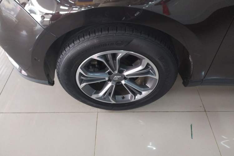 Used BORGWARD BX7 2018 28T Two-Wheel Drive Premium 7-Seater China VI Left Front Wheel Hub