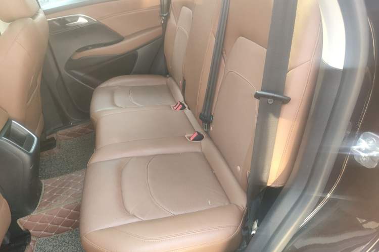 Used BORGWARD BX7 2018 28T 2WD Comfort Version 5 Seats China V Emission Standard Left Rear Seat