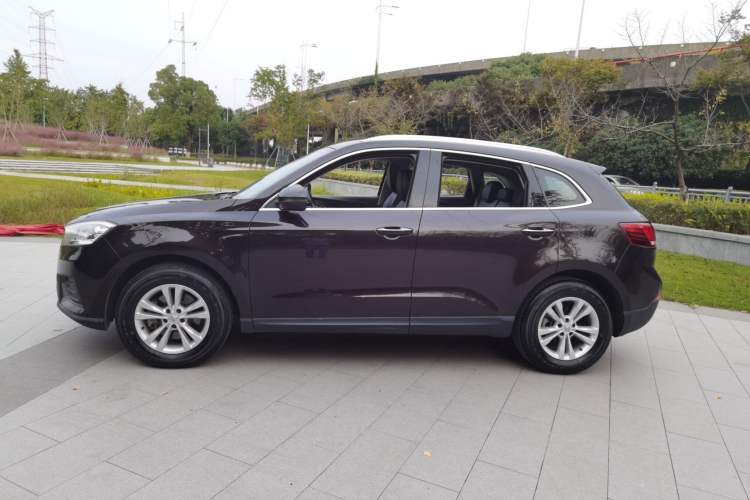 Used BORGWARD BX7 2018 28T 2WD Comfort Version 5 Seats China VI Emission Standard Left Side