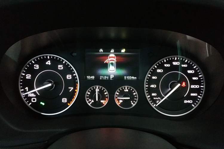 Used BORGWARD BX7 2018 28T 2WD Premium 5-seater National V Odometer Close Up