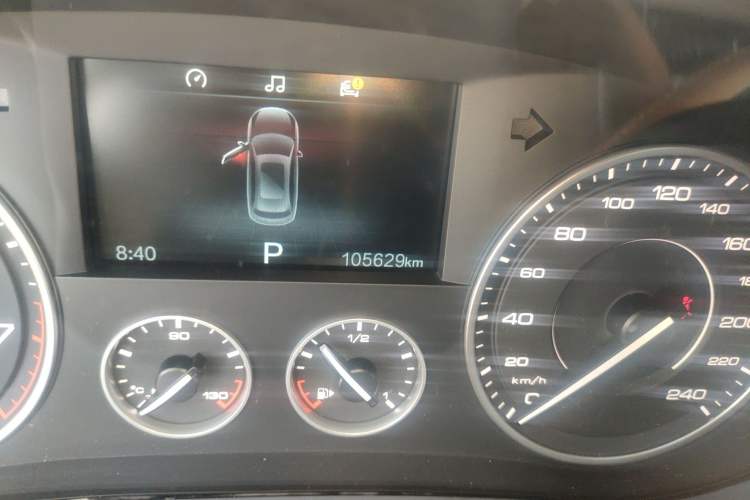 Used BORGWARD BX7 2018 28T 2WD Comfort Version 5 Seats China V Emission Standard Odometer Close Up