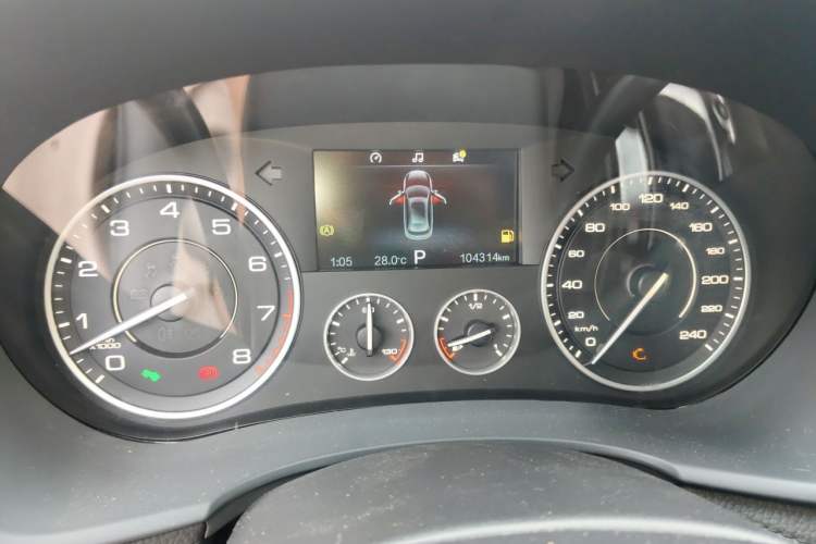 Used BORGWARD BX7 2018 28T 2WD Comfort Version 7 Seats Odometer Close Up