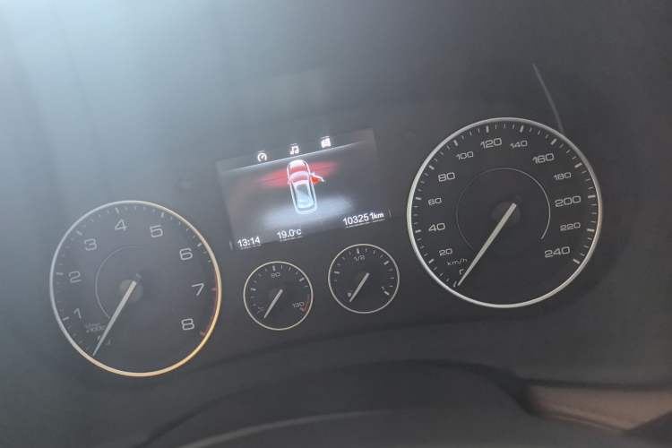 Used BORGWARD BX7 2018 28T Front-Wheel Drive Quality Enjoyment Version 5 Seats China VI Emission Standard Odometer Close Up