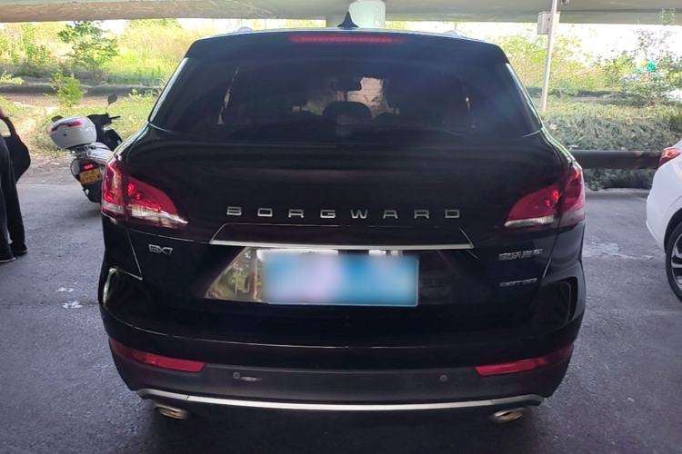 Used BORGWARD BX7 2018 28T Two-Wheel Drive Luxury Version 5 Seats China VI Emission Standard Rear