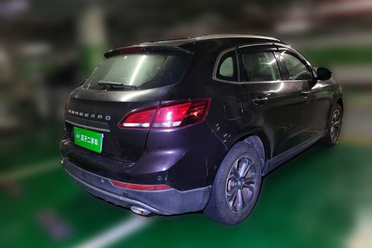 Used BORGWARD BX7 2018 28T Two-Wheel Drive Luxury Version 5 Seats China V Emission Standard Rear Right 45 Deg