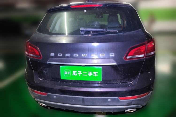 Used BORGWARD BX7 2018 28T Two-Wheel Drive Luxury Version 5 Seats China V Emission Standard Rear