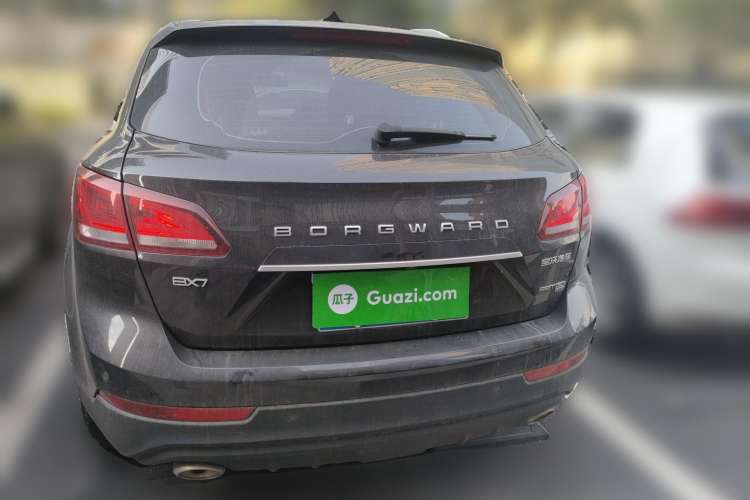 Used BORGWARD BX7 2018 28T Four-wheel Drive Luxury Model 5 Seats China VI Emission Standard Rear