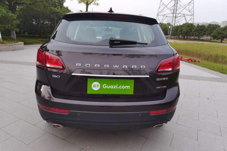 Used BORGWARD BX7 2018 28T 2WD Comfort Version 5 Seats China VI Emission Standard Rear