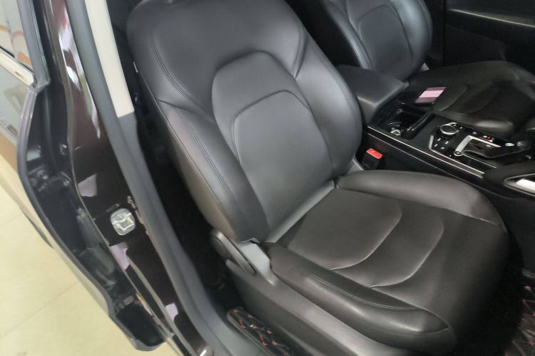 Used BORGWARD BX7 2018 28T 2WD Premium 5-seater National V Right Front Seat