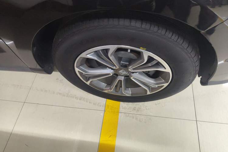Used BORGWARD BX7 2018 28T 2WD Premium 5-seater National V Right Front Wheel Hub