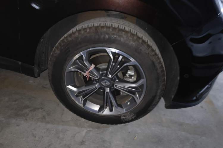 Used BORGWARD BX7 2018 28T 2WD Premium 5-seater National V Right Front Wheel Hub