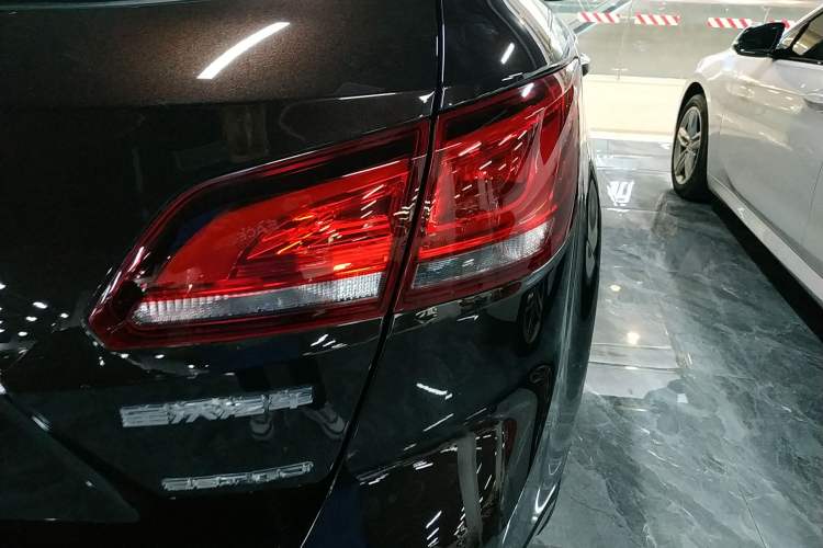 Used BORGWARD BX7 2018 28T 2WD Premium 5-seater National V Right Rear Taillight