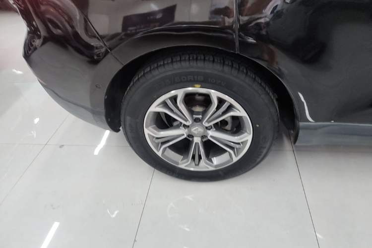 Used BORGWARD BX7 2018 28T Front-Wheel Drive Quality Enjoyment Version 5 Seats China VI Emission Standard Right Rear Wheel Hub