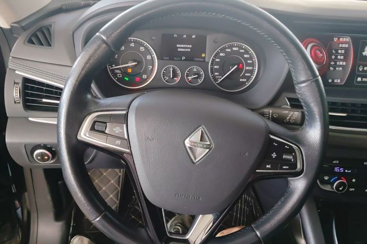 Used BORGWARD BX7 2018 28T Front-Wheel Drive Quality Enjoyment Version 5 Seats China VI Emission Standard Steering Wheel