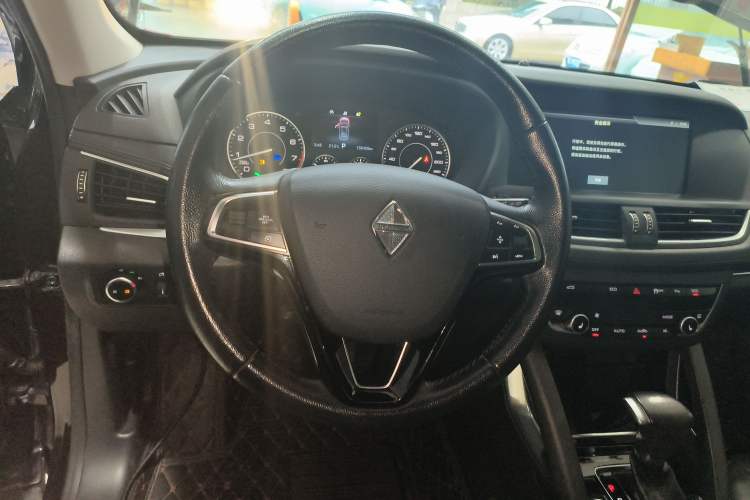 Used BORGWARD BX7 2018 28T 2WD Premium 5-seater National V Steering Wheel