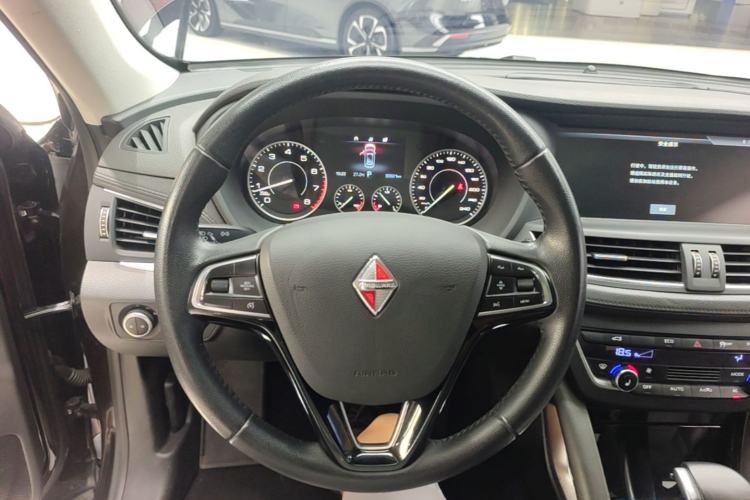 Used BORGWARD BX7 2018 28T Front-Wheel Drive Quality Enjoyment Version 5 Seats China VI Emission Standard Steering Wheel