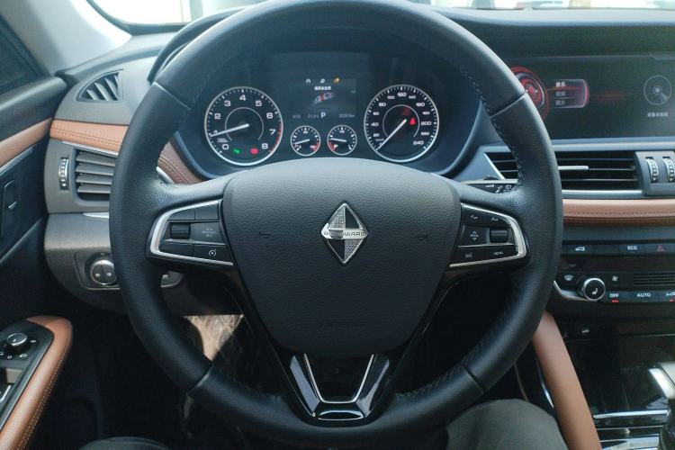 Used BORGWARD BX7 2018 28T Front-Wheel Drive Quality Enjoyment Version 5 Seats China VI Emission Standard Steering Wheel