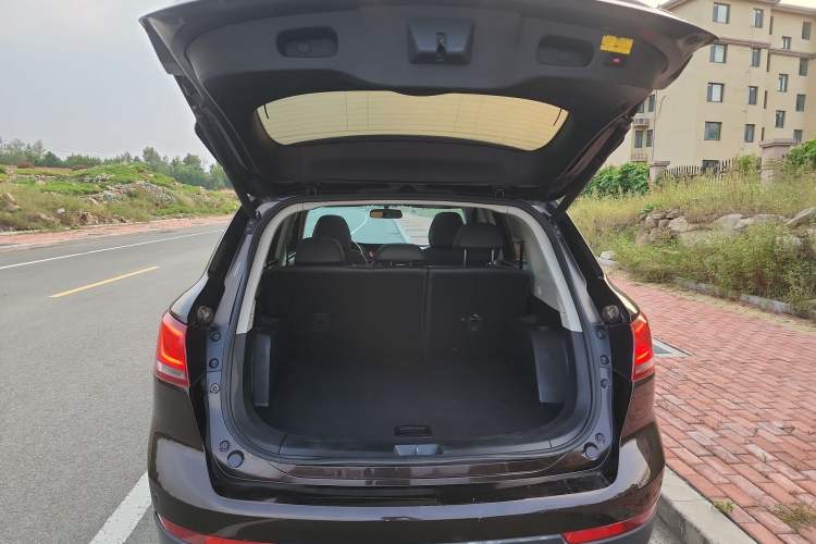 Used BORGWARD BX7 2018 28T Front-Wheel Drive Quality Enjoyment Version 5 Seats China VI Emission Standard Trunk