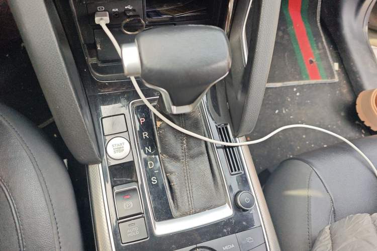 Used BORGWARD BX7 2018 2.0T TS Four-Wheel Drive Luxury Version China V Gear Lever
