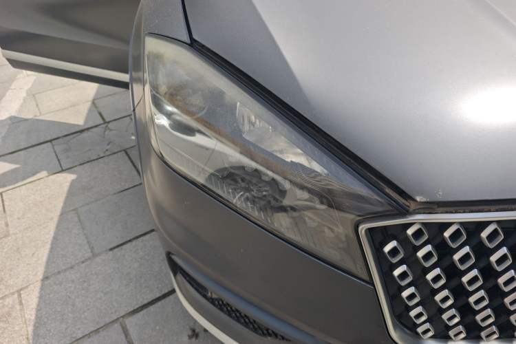 Used BORGWARD BX7 2018 2.0T TS Four-Wheel Drive Luxury Version China V Right Front Headlight