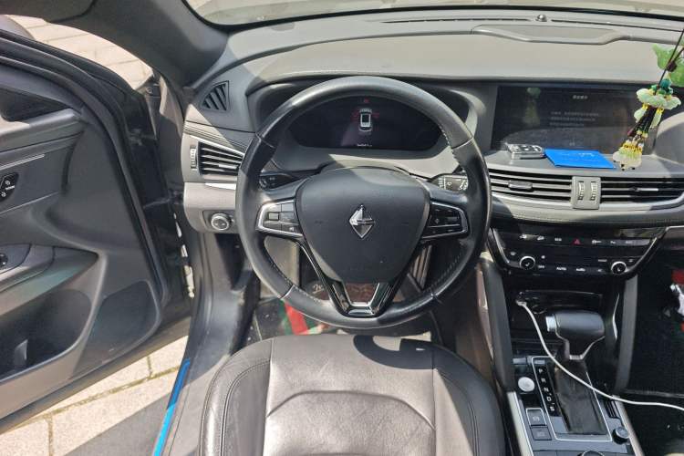 Used BORGWARD BX7 2018 2.0T TS Four-Wheel Drive Luxury Version China V Steering Wheel