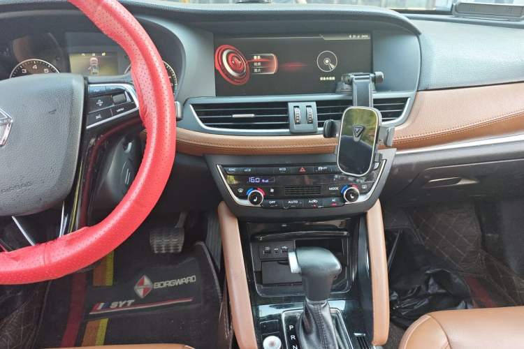 Used BORGWARD BX7 2018 28T 2WD Quality Enjoyment Version 7 Seats China V Emission Standard Audio And AC Panel