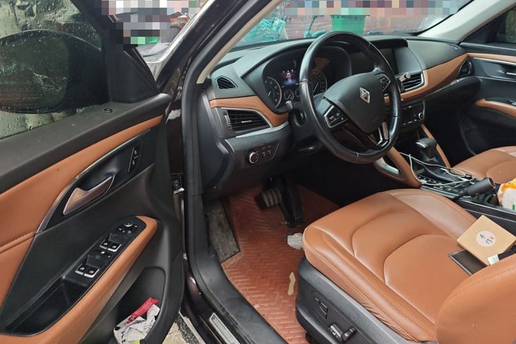 Used BORGWARD BX7 2018 28T Front-Wheel Drive Quality Enjoyment Version 5 Seats China VI Emission Standard Driver Seat