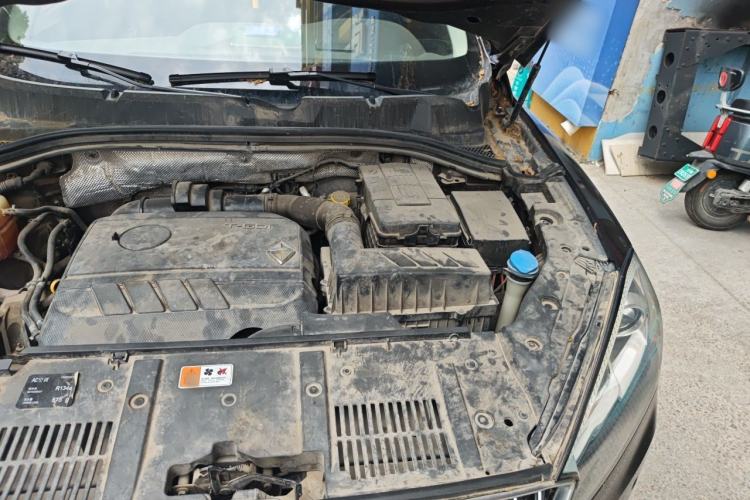 Used BORGWARD BX7 2018 28T 2WD Premium 5-seater National V Engine Bay Left