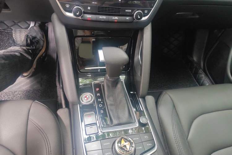 Used BORGWARD BX7 2018 28T Front-Wheel Drive Quality Enjoyment Version 5 Seats China VI Emission Standard Gear Lever