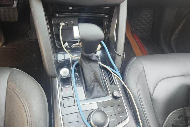 Used BORGWARD BX7 2018 28T Front-Wheel Drive Quality Enjoyment Version 5 Seats China VI Emission Standard Gear Lever