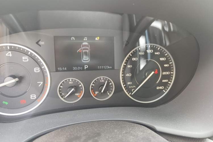 Used BORGWARD BX7 2018 28T Front-Wheel Drive Quality Enjoyment Version 5 Seats China VI Emission Standard Odometer Close Up