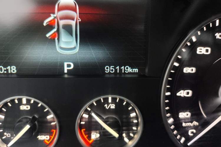 Used BORGWARD BX7 2018 28T 2WD Premium 5-seater National V Odometer Close Up