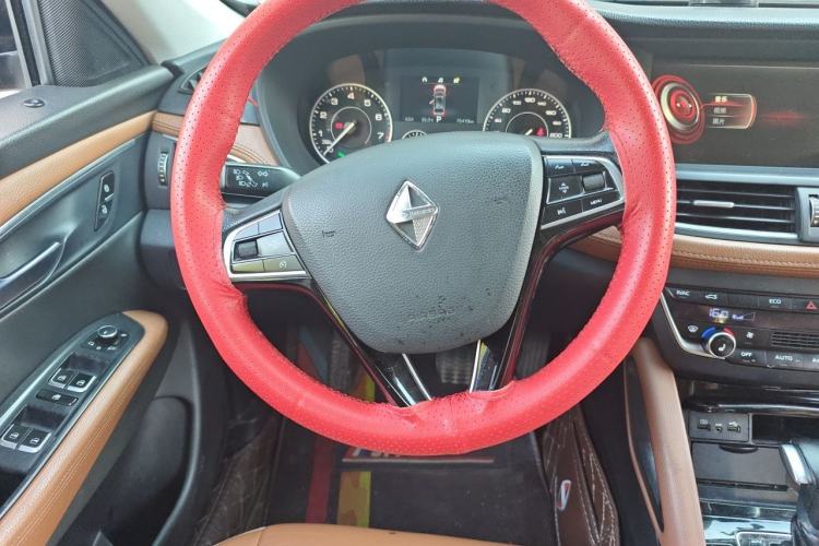 Used BORGWARD BX7 2018 28T 2WD Quality Enjoyment Version 7 Seats China V Emission Standard Steering Wheel