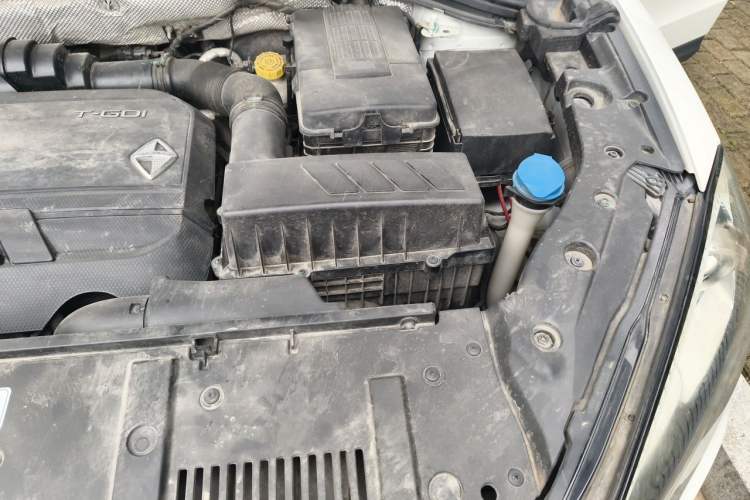 Used BORGWARD BX7 2018 28T 2WD Premium 5-seater National V Engine Bay Left